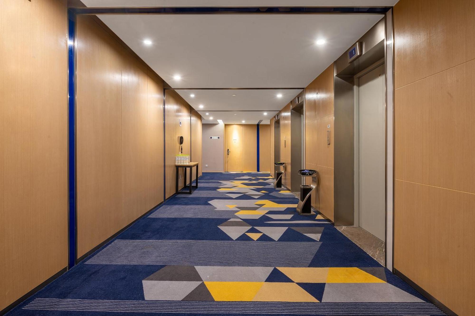 Holiday Inn Express - Qingdao West Coast By Ihg Экстерьер фото